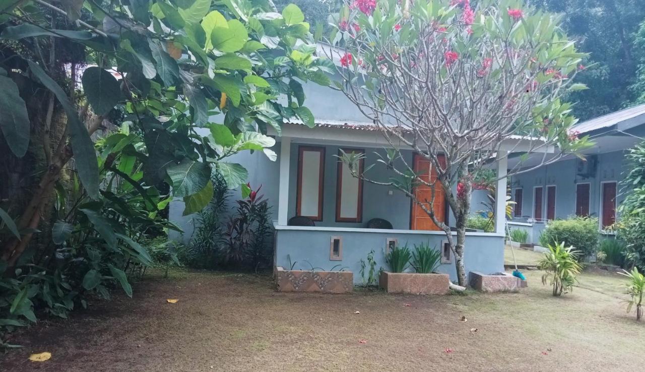 Tangkoko Ranger Homestay Bitung Buitenkant foto